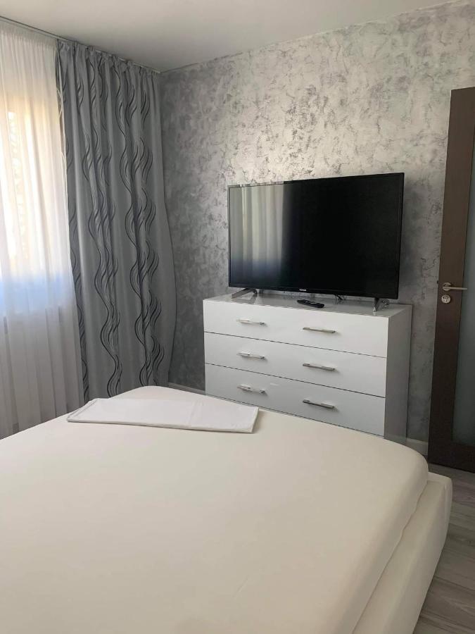 Elegant & Silver Luxury Apartament Krajowa Zewnętrze zdjęcie